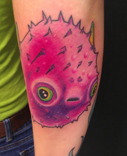 Bombshell Tattoo & Body Piercing, 1 E Eau Claire St, Rice Lake, WI 54868, USA, 