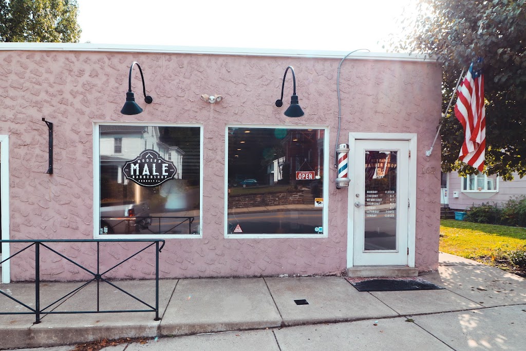 Modern Male Barber Shop 18964