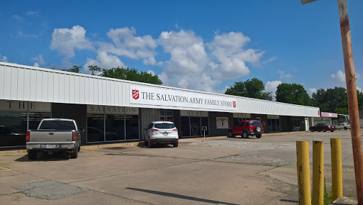 Salvation Army Thrift Store, 900 N 32nd St, Fort Smith, AR 72903, USA, 