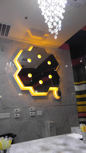 Shopping Mall «Monterey Park Mall», reviews and photos, 428 S Atlantic Blvd, Monterey Park, CA 91754, USA