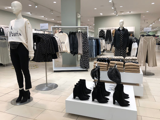 Clothing Store «H&M», reviews and photos, 701 Lynnhaven Pkwy # 1212, Virginia Beach, VA 23452, USA