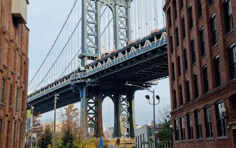 Dumbo - Manhattan Bridge View image