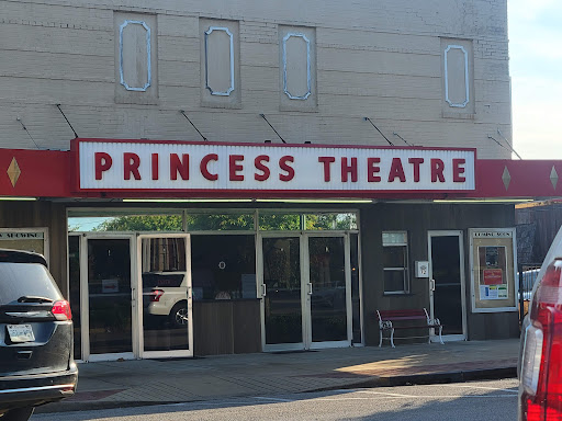 Movie Theater «Princess Theatre», reviews and photos, 72 S Main St, Lexington, TN 38351, USA