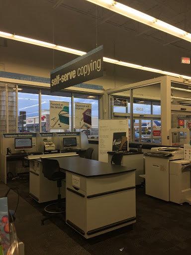 Office Supply Store «Staples», reviews and photos, 8245 E 96th St, Indianapolis, IN 46256, USA