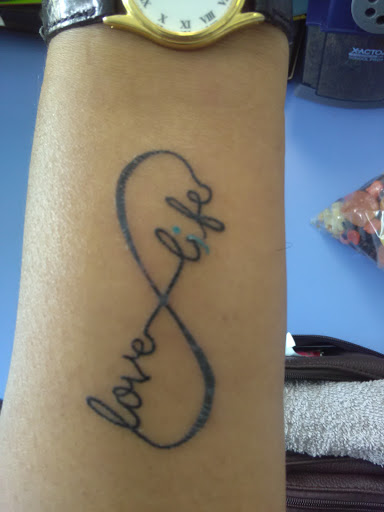 Tattoo Shop «Aces High Tattoo Shop», reviews and photos, 5946 Okeechobee Blvd, West Palm Beach, FL 33417, USA