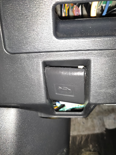 Auto Parts Store «Pep Boys Auto Parts & Service», reviews and photos, 39755 Van Dyke, Sterling Heights, MI 48313, USA