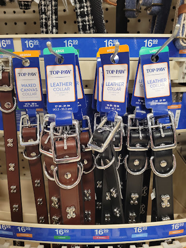 Pet Supply Store «PetSmart», reviews and photos, 2200 E Lohman Ave, Las Cruces, NM 88001, USA