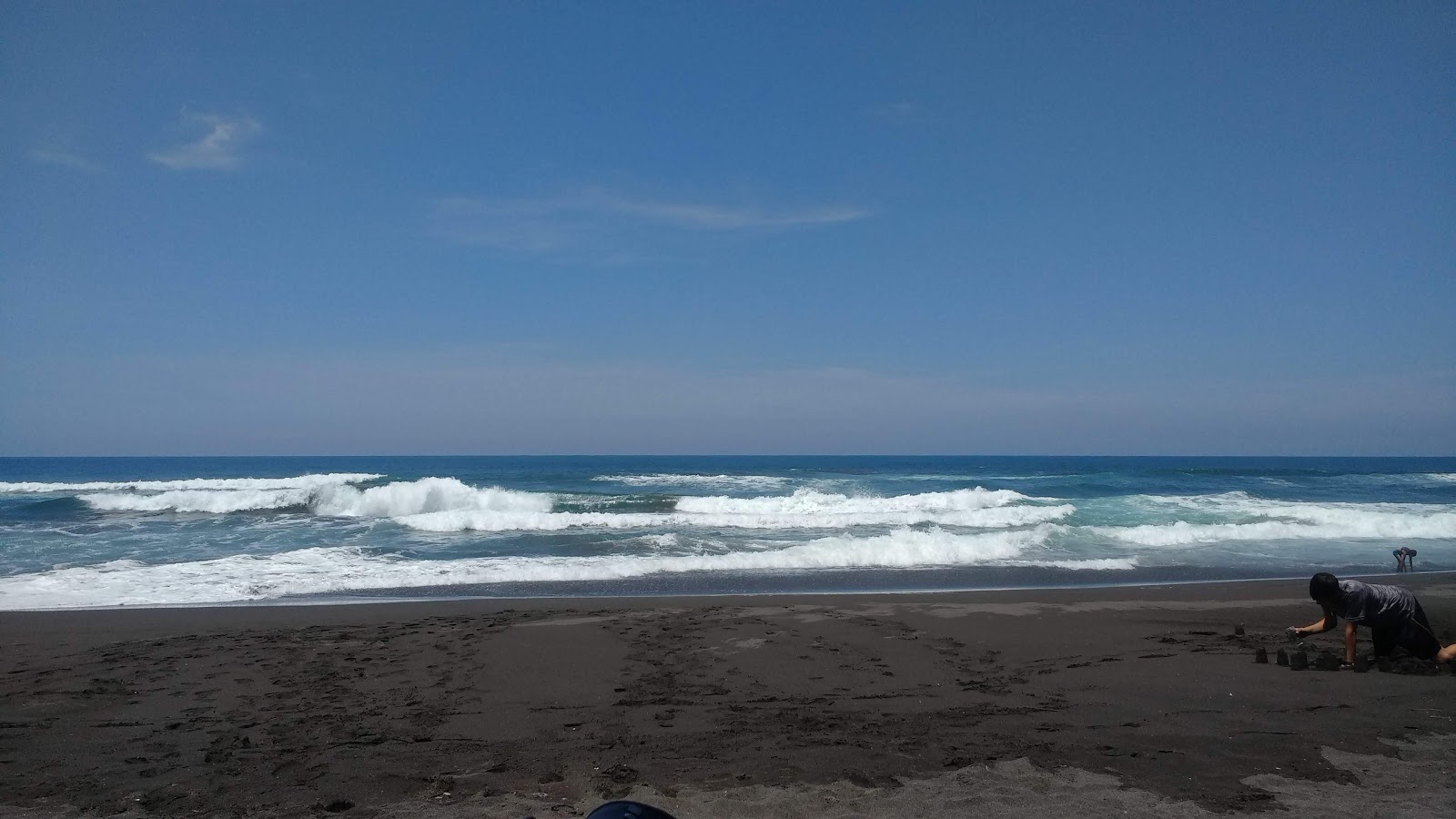 Playa de Cuyutlan的照片 带有碧绿色纯水表面