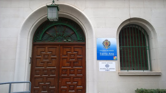 Colegio Santa Ana. Hermanas de la Caridad de Santa Ana en Calatayud Calle Santander Mediterráneo, 3, 50300 Calatayud, Zaragoza, España