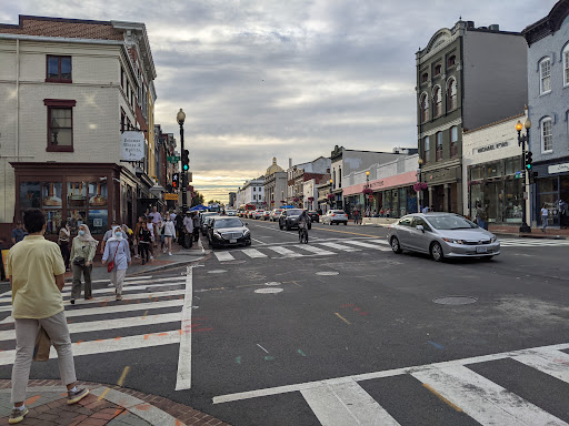 Liquor Store «Potomac Wines & Spirits», reviews and photos, 3100 M St NW, Washington, DC 20007, USA