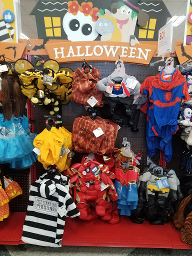 Pet Supply Store «Petco Animal Supplies», reviews and photos, 2000 NE Burnside Rd, Gresham, OR 97030, USA