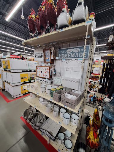 Home Improvement Store «Tractor Supply Co.», reviews and photos, 8135 Brookville Rd, Indianapolis, IN 46239, USA