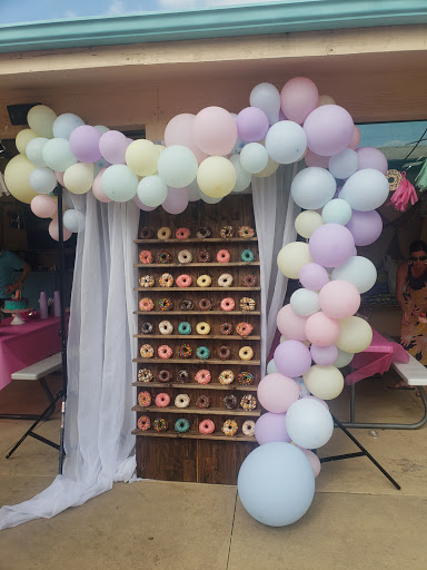 Donut Shop «Daylight Donuts Supershop», reviews and photos, 3121 S Yale Ave, Tulsa, OK 74135, USA