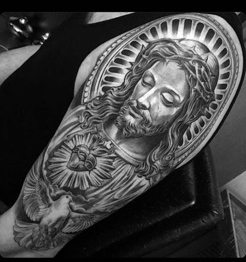 Explore heart tattoo ideas for females, creative tattoo ideas in Fountain Valley, available at Lowrider Tattoo Studios