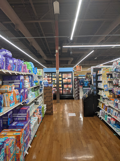 Supermarket «Giant Eagle Supermarket», reviews and photos, 27264 Lorain Rd, North Olmsted, OH 44070, USA