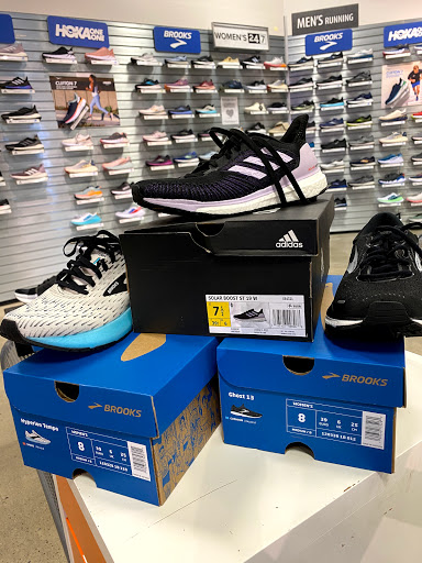 Running Store «Road Runner Sports», reviews and photos, 1125 Industrial Rd d, San Carlos, CA 94070, USA