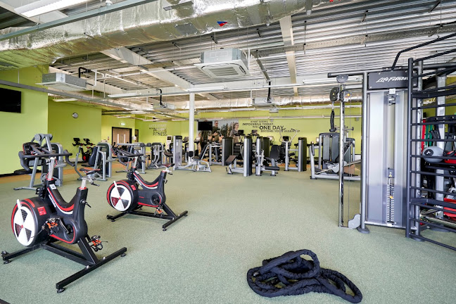 Northfield Pool & Fitness Centre - Sports Complex