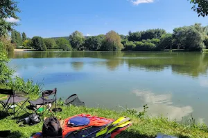 Etang des Près de la ville à Prémery image