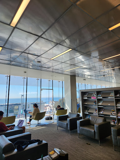 Manhattan Beach Library image