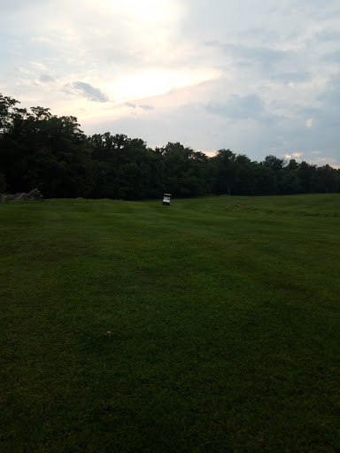 Golf Course «Woodbrier Golf Course», reviews and photos, 250 Topflite Dr, Martinsburg, WV 25403, USA