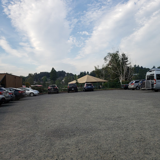 Pizza Restaurant «Roaring Rapids Pizza Company», reviews and photos, 4006 Franklin Blvd, Eugene, OR 97403, USA