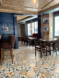 Atmosphère du Restaurant Molly's à Paris - n°10