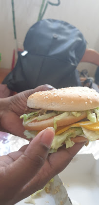 Cheeseburger du Restauration rapide McDonald's à Rosny-sous-Bois - n°6