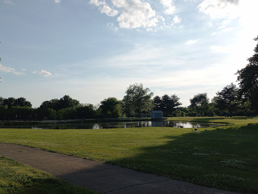 Public Golf Course «Rolling Hills Golf Course», reviews and photos, 1600 Pine Dr, Russellville, KY 42276, USA