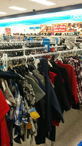 Clothing Store «Ross Dress for Less», reviews and photos, 1416 Towne Square Blvd NW, Roanoke, VA 24012, USA