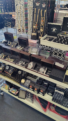 Clothing Store «Citi Trends», reviews and photos, 901 E 10th Ave #25, Hialeah, FL 33010, USA