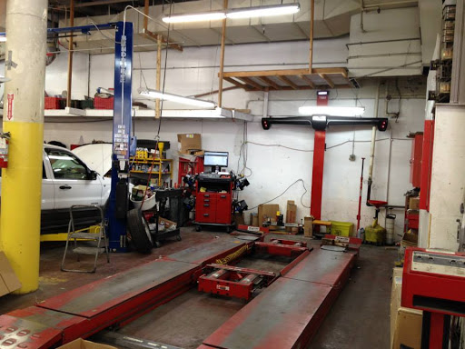 Auto Body Shop «19th Auto Body Center», reviews and photos, 3950 19th Ave, San Francisco, CA 94132, USA