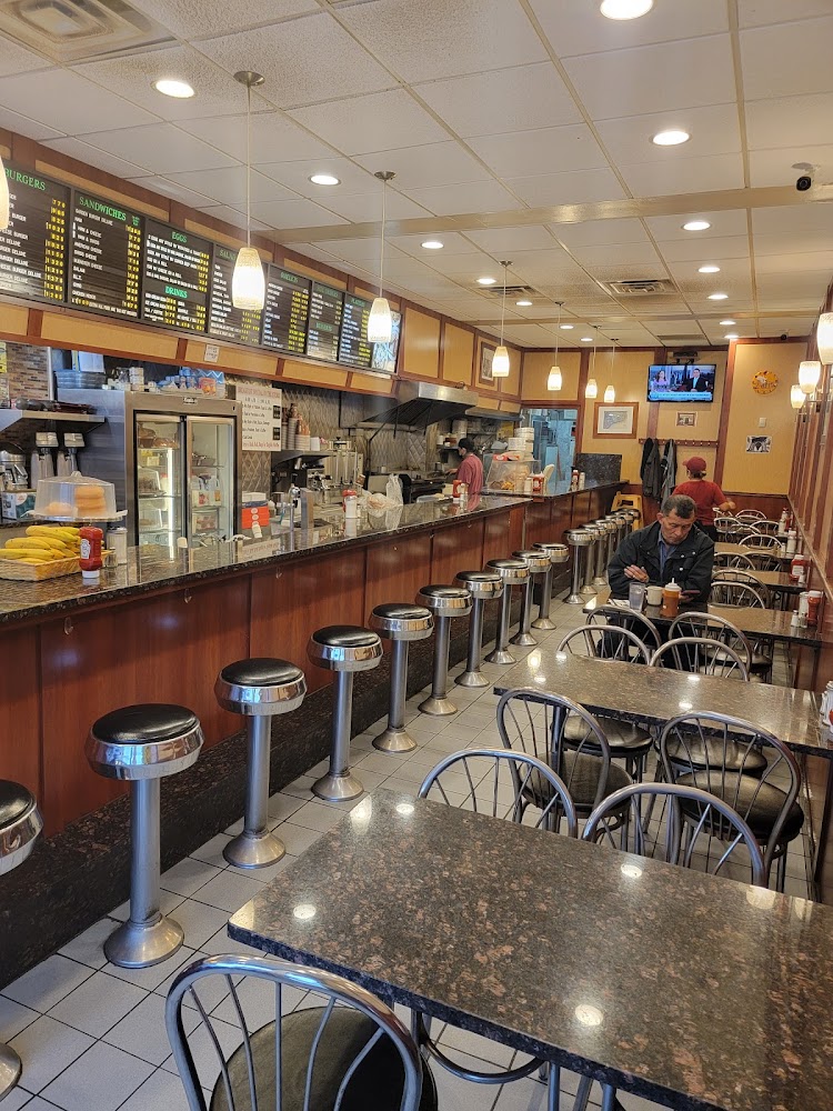 Zafis Luncheonette American restaurant in 500 Grand St, Manhattan, New York