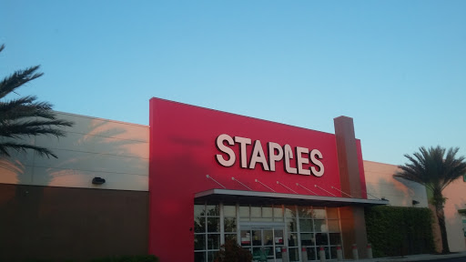Office Supply Store «Staples», reviews and photos, 7157 Narcoossee Rd, Orlando, FL 32822, USA