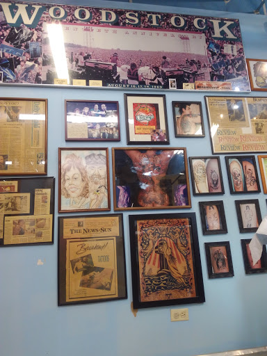Tattoo Shop «Modern Tattoo Ltd. and Museum of American Tattooing», reviews and photos, 3121 Beacon St, North Chicago, IL 60064, USA