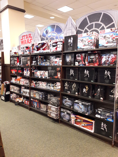 Book Store «Barnes & Noble», reviews and photos, 1076 Post Rd E, Westport, CT 06880, USA