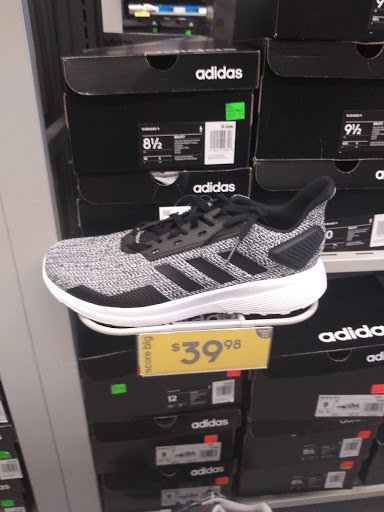 Wine Store «Bevfly Wine Outlet», reviews and photos, 5425 International Dr, Orlando, FL 32819, USA