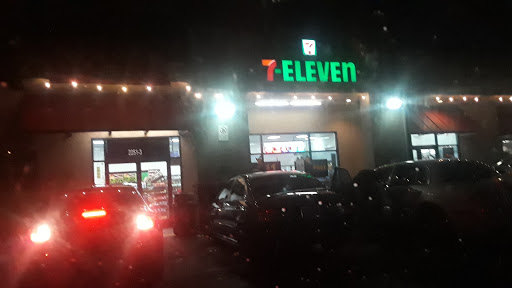 Convenience Store «7-Eleven», reviews and photos, 2251 W Rosecrans Ave, Compton, CA 90222, USA
