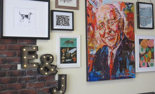 Thrift Store «Edgar & James – Goodwill Specialty Store & Donation Center», reviews and photos, 317 Torrance Blvd, Redondo Beach, CA 90277, USA