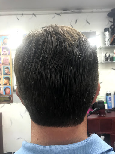 Barber Shop «New York Barber Shop», reviews and photos, 87 N Beverwyck Rd # B, Lake Hiawatha, NJ 07034, USA