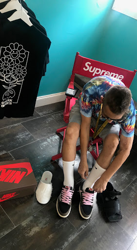 Shoe Store «Sneaker Syndicate», reviews and photos, 213 N Magnolia Ave, Orlando, FL 32801, USA