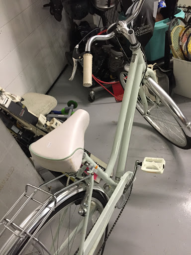 Consignment Shop «St Vincent De Paul Store», reviews and photos, 512 N Mulberry St, Elizabethtown, KY 42701, USA