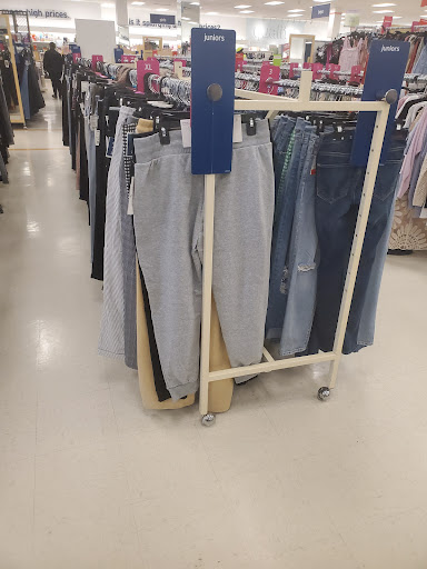 Department Store «Marshalls», reviews and photos, 2050 Lawrenceville Hwy, Decatur, GA 30033, USA