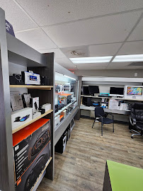 UR BROKEN PHONE - Clearwater Phones & Computers - Photo 5 - Car repair in Clearwater, FL, St. Petersburg