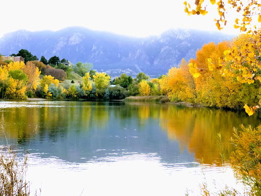 Park «Quail Lake Park», reviews and photos, 915 E Cheyenne Mountain Blvd, Colorado Springs, CO 80906, USA
