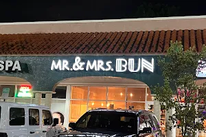 Mr. & Mrs.Bun image