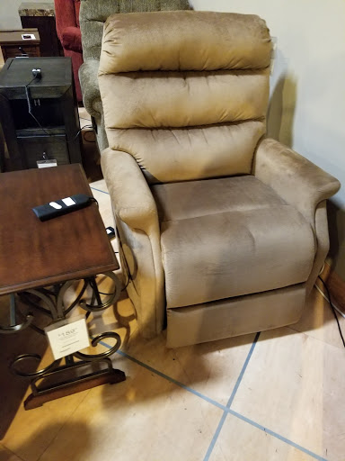 Furniture Store «Ashley HomeStore», reviews and photos, 1741 W Edgar Rd, Linden, NJ 07036, USA