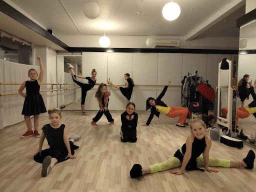 ACT Bodywork og Karise Balletskole in Karise, Faxe