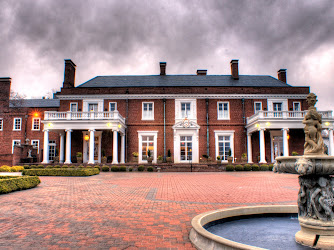 Oxon Hill Manor