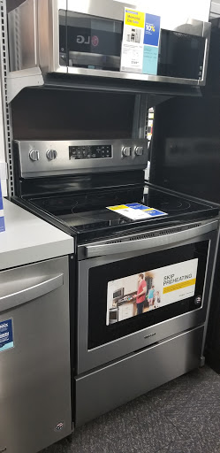 Electronics Store «Best Buy», reviews and photos, 5520 E Skelly Dr, Tulsa, OK 74135, USA