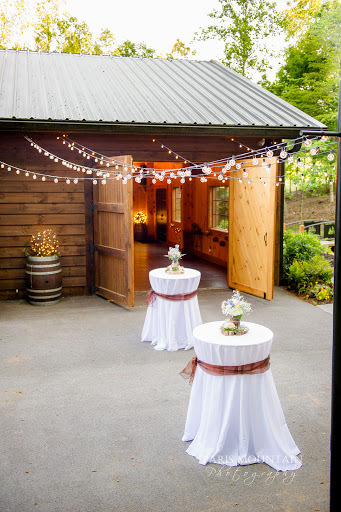 Wedding Venue «In the Woods Wedding & Event Venue», reviews and photos, 2173 Cartersville Hwy, Rockmart, GA 30153, USA